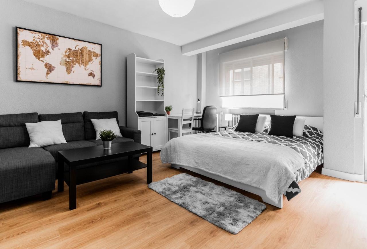Appartamento Apartamento Premiun Plaza Del Oeste Salamanca Esterno foto